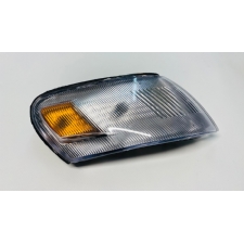 Sinyal Sa� Sar� ��k�nt�l� Toyota Corolla AE101 1993-1995 (81610-12530)